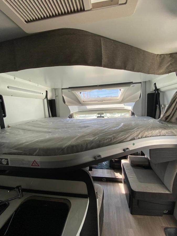 Magnifica Autocaravana Adria Matrix Axess 670Sl 格拉纳达 外观 照片