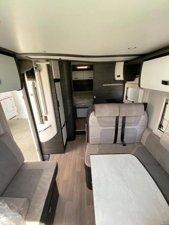 Magnifica Autocaravana Adria Matrix Axess 670Sl 格拉纳达 外观 照片
